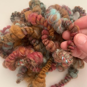 Handspun coiled art yarn