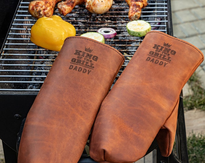 Personalized Grilling Gloves, Father's Day Gift, Unique Gift for Dad, Grilling Gift, Grill Fathers Day Sale