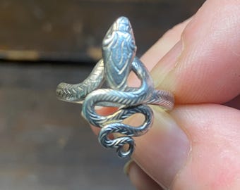 Argentium Silver Snake Ring ~ Size US 7 ~ 96% Silver Purity