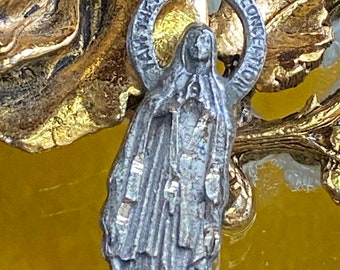 Vintage 925 Lady of Lourdes Patron Saints Medal ~ I am the Immaculate Conception ~ Sterling Silver