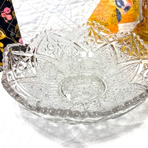 Vintage Mid-Century Elegant Crystal Cut Glass Bowl with Sawtooth Scalloped Edge - Serving, Centerpiece, Home Decor - 9” Diameter