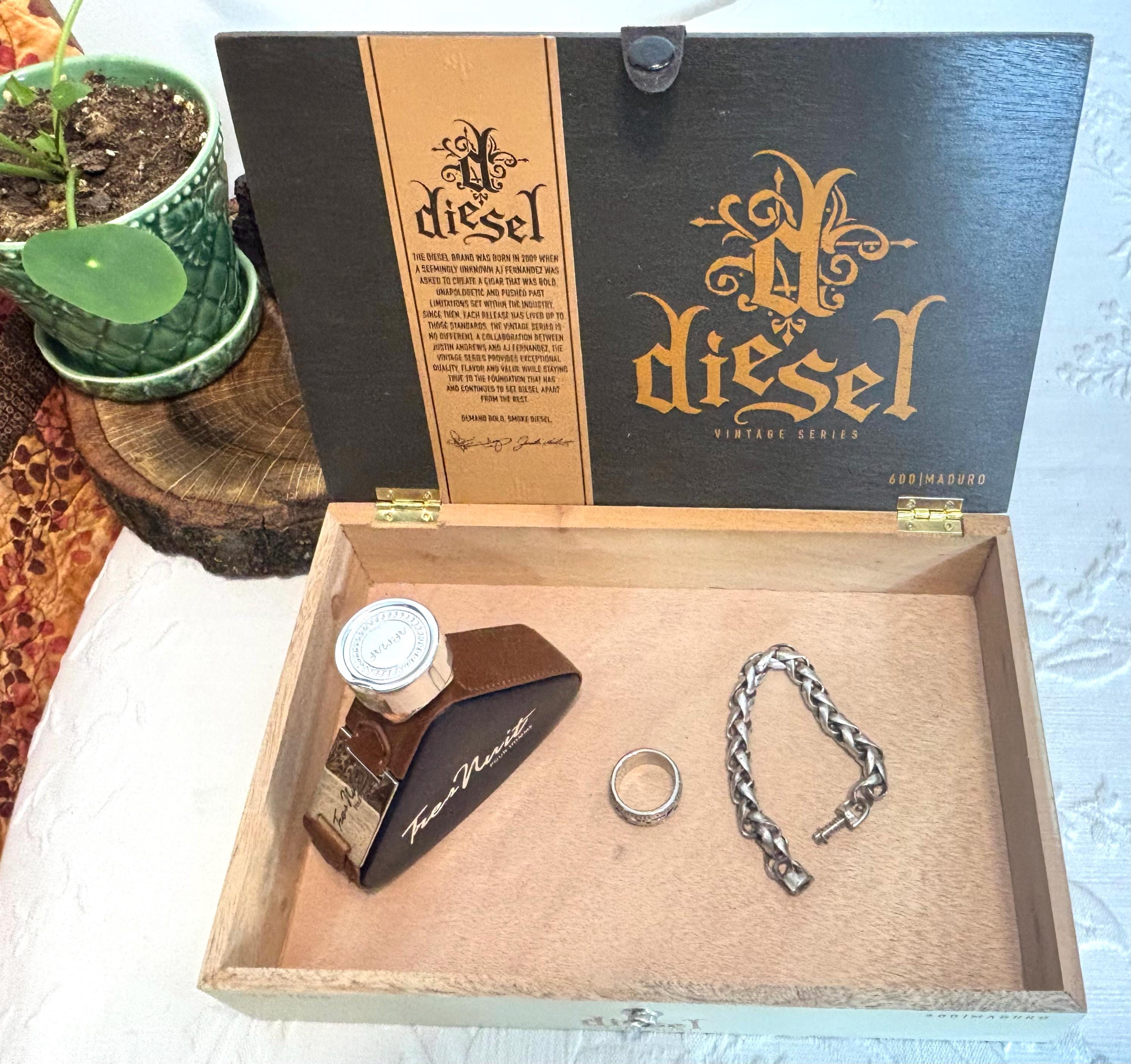 Diesel Vintage Series Maduro Toro Single Stick - LOL Liquors | Rare & Limited-Edition Spirits