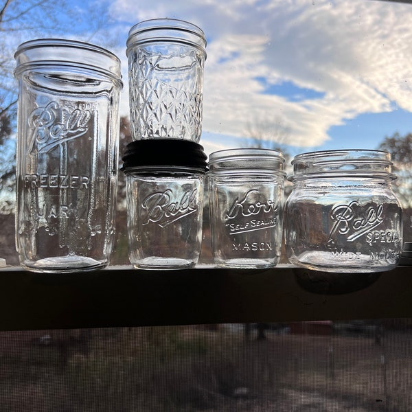 Vintage Ball and Kerr jars. 5 jars