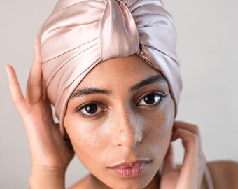 Silk turban sand 100% silk. Elegant sleeping cap made of pure mulberry silk from CURLY N COVERED. Our two-layer hair turban made in Germany