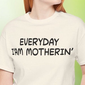 Funny Mom Shirt: Stylish Mother&#39;s Day Tee Gift