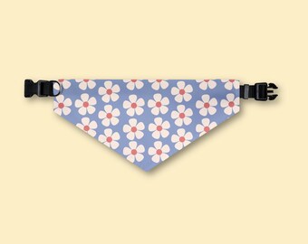 Daisy Pet Bandana Collar, Flower, Floral, Pastel - Cute Gift Bandana Scarf with Adjustable Collar and Buckle, Dog Bandana, Cat Bandana