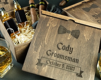 Customized Gift Boxes for Groomsmen Invitation Wedding Favors Ideas