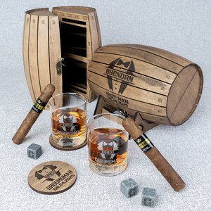 Whiskey Barrel Gift, Bourbon Tasting Set, Engraved Whiskey Glasses, Personalized Groomsmen Gifts, 50th Birthday Gift, Boss Leaving Gift