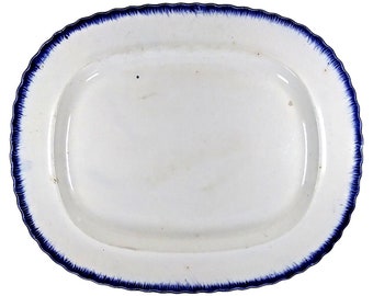 Pearlware Staffordshire Blue Feather Edge Oval 14 in. Platter Early 19th Century