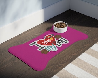 Me encantan mis tapetes para comer para perros.