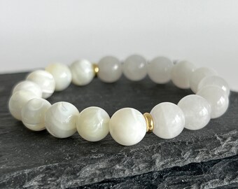 White Bead Bracelet with White Jade & Mother of Pearl 10mm Calming Energy Bracelet for Protection and Love White Crystal Healing Bracelet