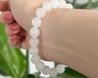 Lucky White Jade Bracelet for Abundance & Prosperity 8mm Genuine White Jade Gemstone Bracelet for Healing White Beaded Bracelet for Comfort