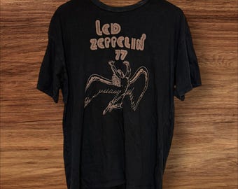 Vintage Led Zeppelin 77&#39; Black Graphic T-Shirt