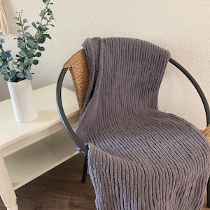 Dark Gray Gray Chunky Knit Blanket