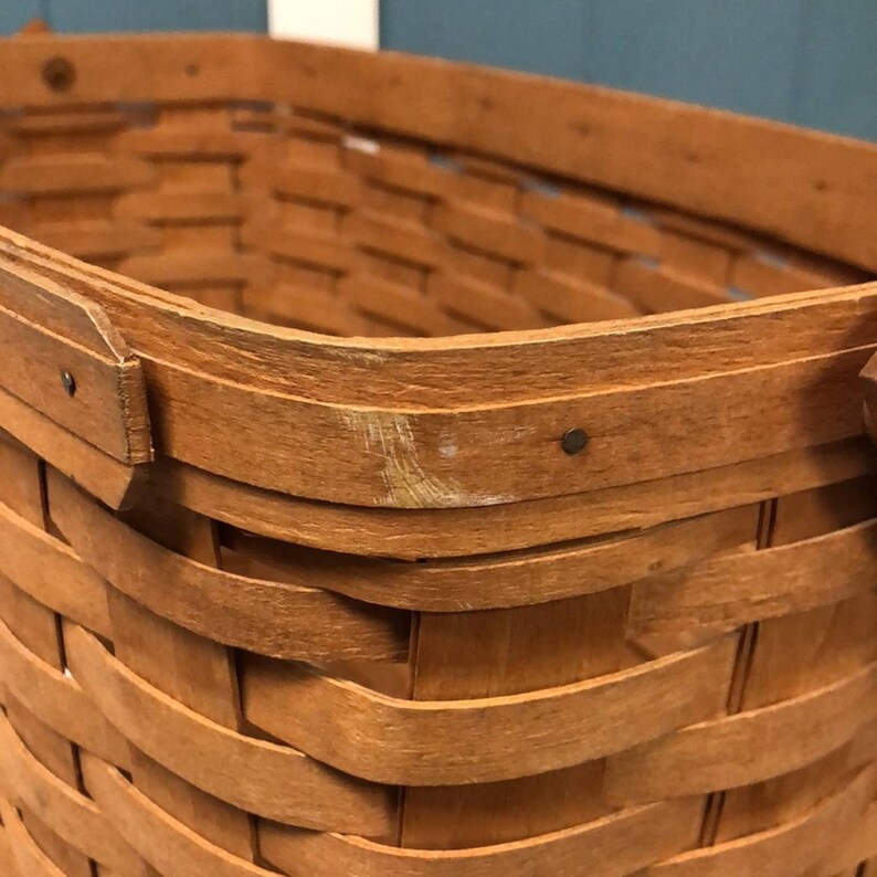 1991 Longaberger VTG Large Footed Magazine/basket W/swinging Handle 15W