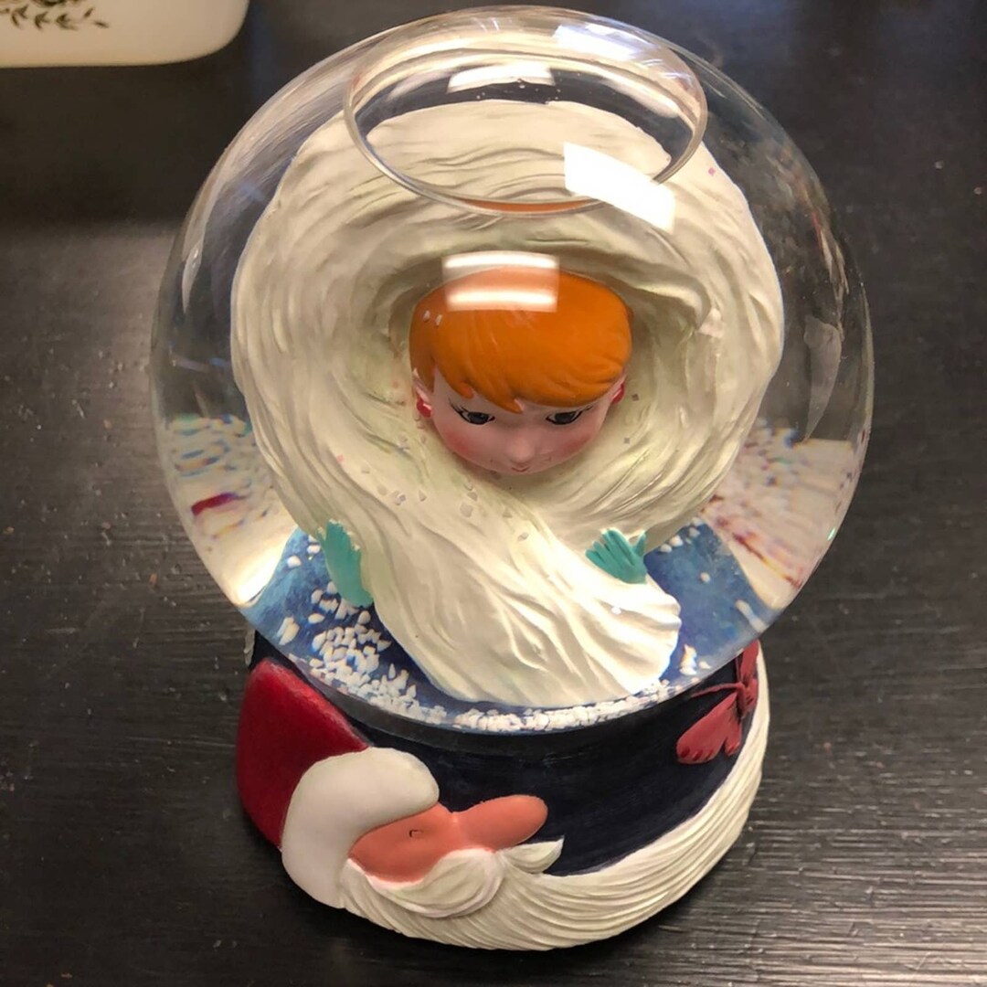 Vtg Neiman Marcus Dept 56 Catalog Fashion Lady Musical Snow Globe