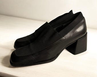 Vintage Y2K 90s Chunky Heel Square Toe Loafer Black Leather Slip On Size 8M