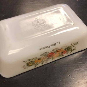 Anchor Hocking Fire-King Le Bon Potager 1 Quart Milk Glass Loaf Pan 441