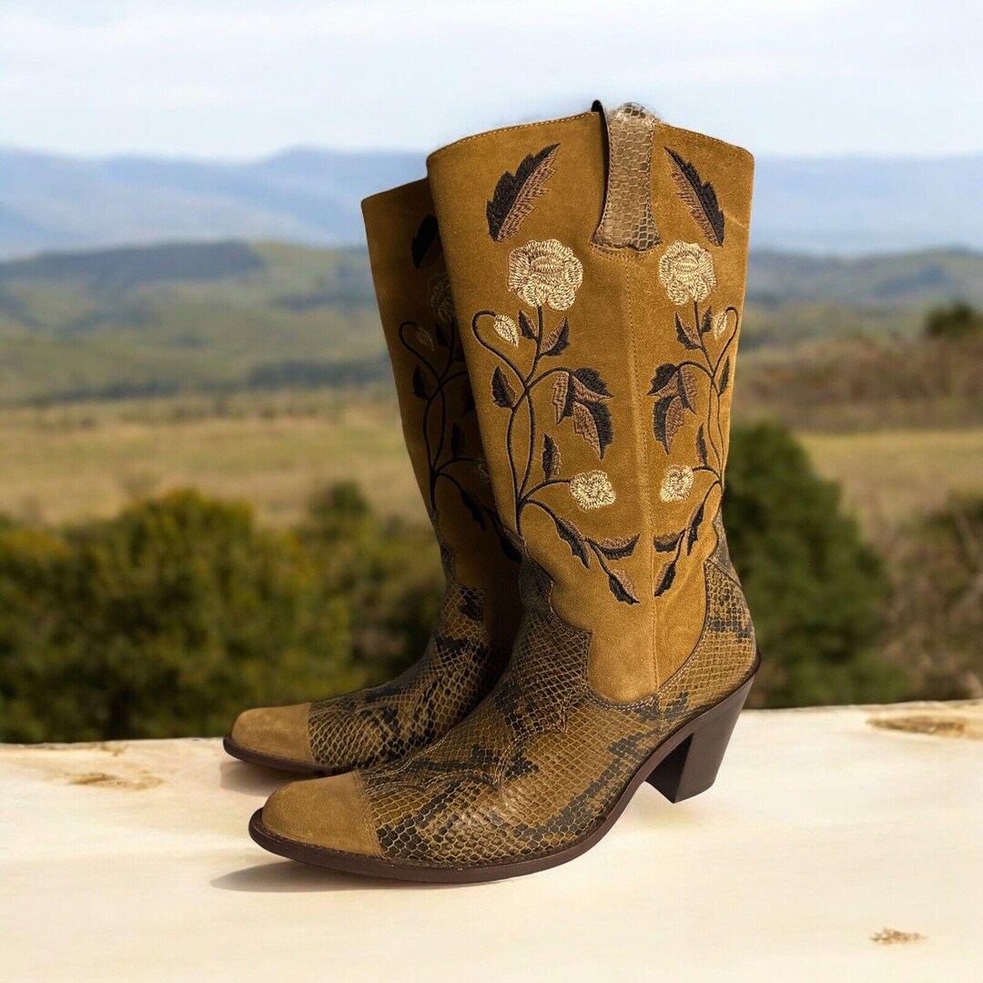 Vintage Antonio Melani Brown Women's 8.5 Boots Embroidery Snake