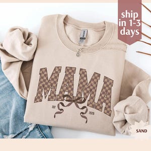 Mama EST Pregnancy Announcement Sweatshirt, Expecting Mom, Coquette bow Pregnancy Reveal Sweater, Maternity Sweatshirt, New Mom Sweatshirt
