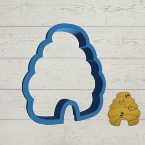 Bee Hive Cookie Cutter | 2&quot;-6&quot; Sizes Available