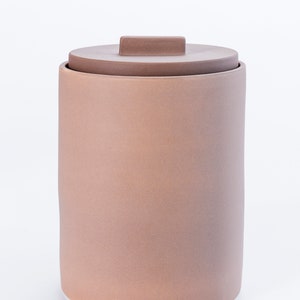 Modern handmade ceramic storage container. Exceptionally handcrafted. Available in white and cinnamon. image 6