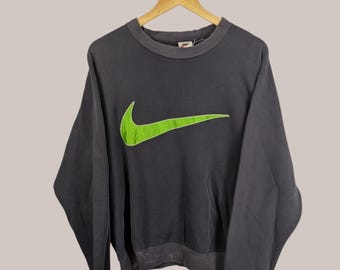 nike mini swoosh oversized boxy sweatshirt in black