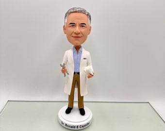 Custom Dentist Bobbleheads, Custom Bobblehead Doll Of Your Favorite Doctor, Unique Gift for Your Physician or Healthcare Professional