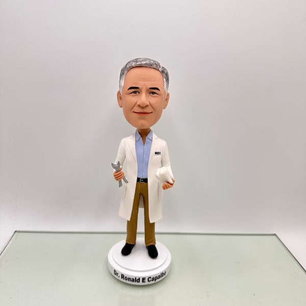 Custom Dentist Bobbleheads, Custom Bobblehead Doll Of Your Favorite Doctor, Unique Gift for Your Physician or Healthcare Professional