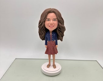 Custom Girl Bobbleheads, Custom Female Bobbleheads, Personalized Womens Christmas Presents, Unique Girlfriend Gifts From Photo