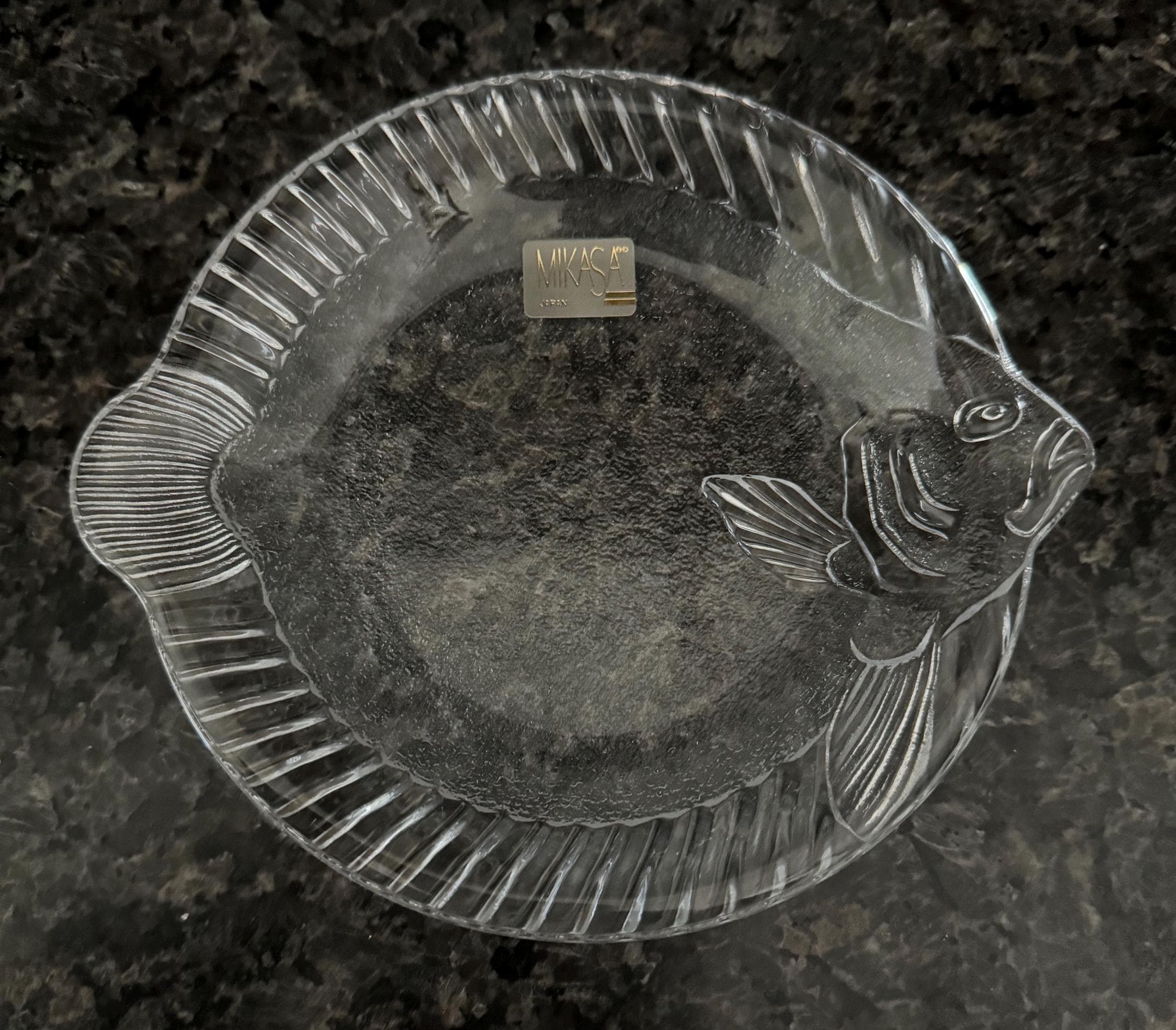Plat à poisson en faïence de Gien