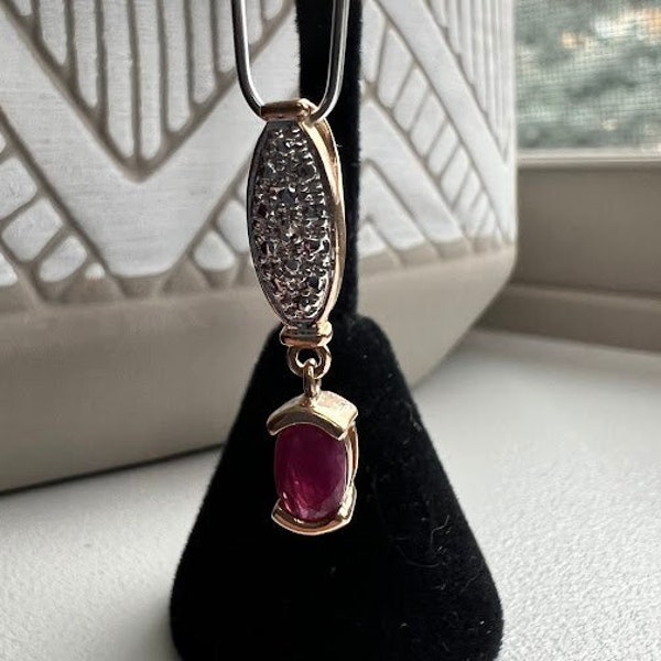 Sterling Silver Garnet and Diamond Chip Pendant