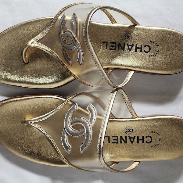 Vintage 1995 Chanel 95P CC Logo Vinyl Sandals in Gold sz 37.5