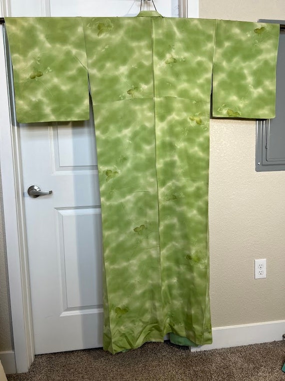 pre-1970s Silk Kimono - Lime Green with Ivy - image 2