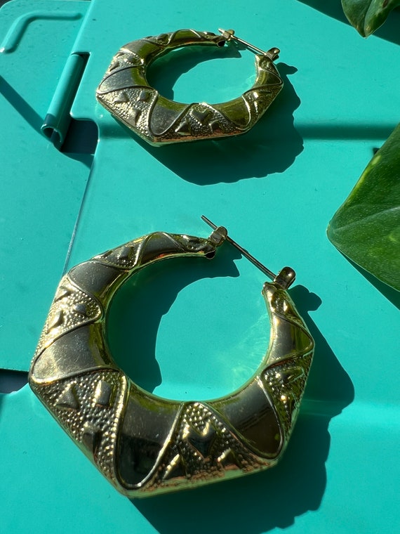 Gold Chunky 80s Geometric Hoop Earrings