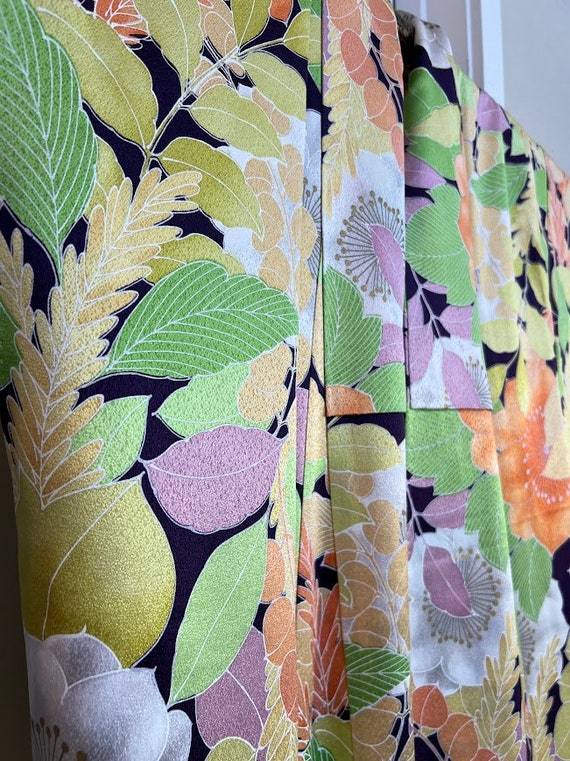 pre-1970s Silk Kimono - Tropical Florals - image 7
