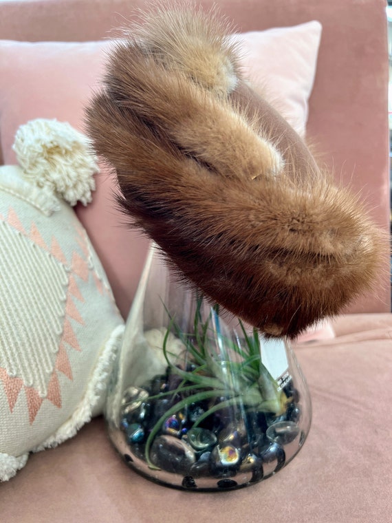 Vintage Natural Fox Fur Pill Box Hat