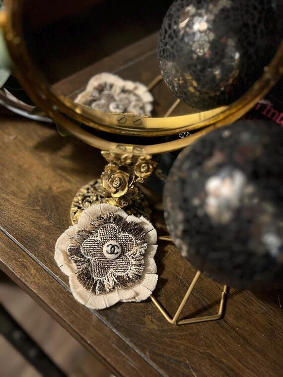Chanel vintage flower brooch - Gem