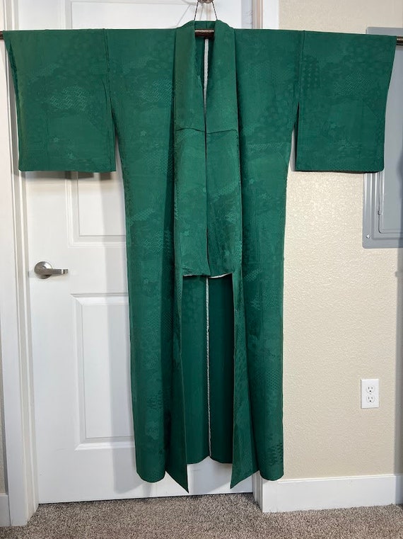 pre-1970s Silk Yukata Kimono - Deep Green in Natur