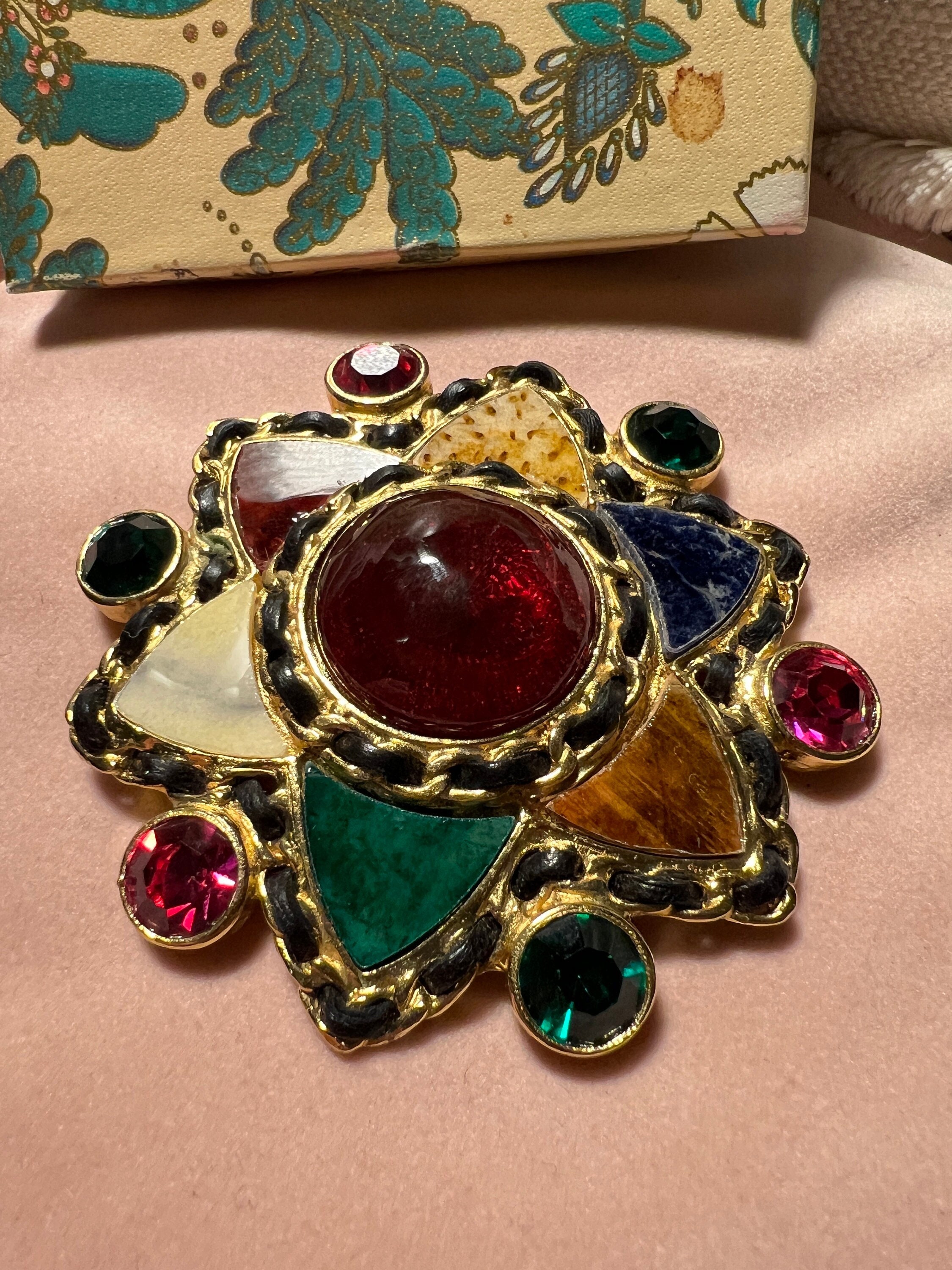 Chanel Vintage Gold Metal, Strass, Imitation Pearl, Green And Red Gripoix  Brooch, 1980s Available For Immediate Sale At Sotheby's