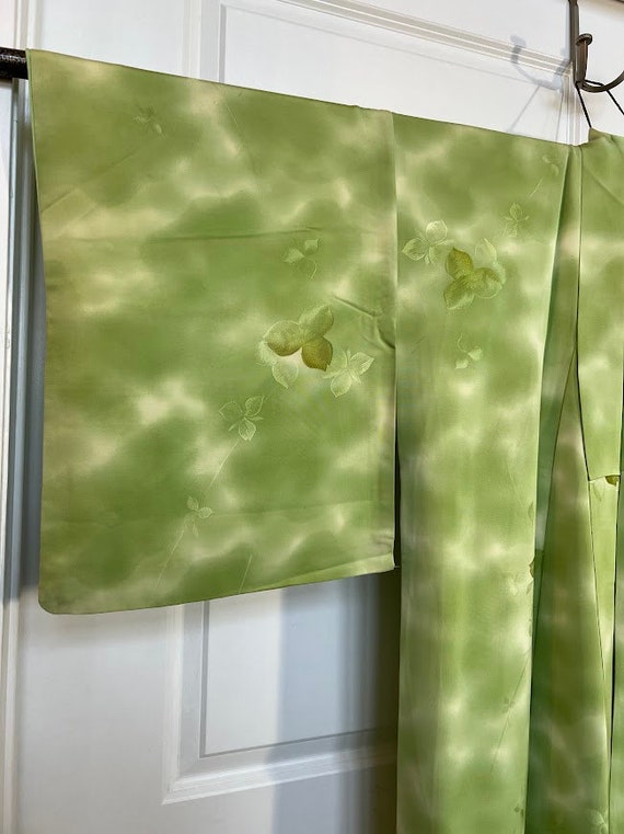 pre-1970s Silk Kimono - Lime Green with Ivy - image 3