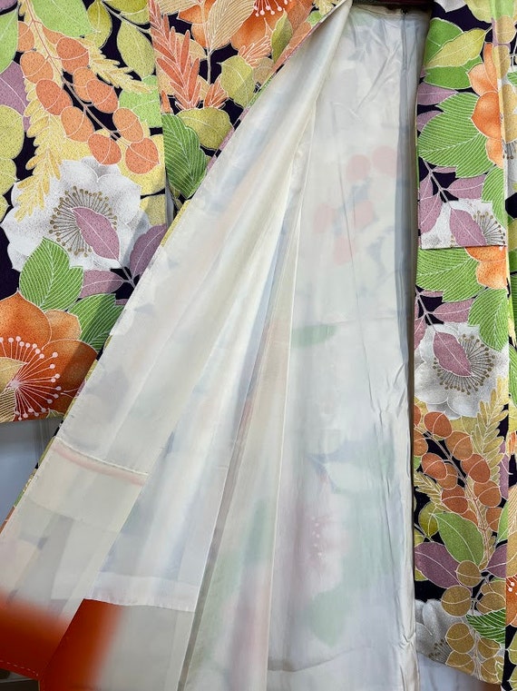 pre-1970s Silk Kimono - Tropical Florals - image 8