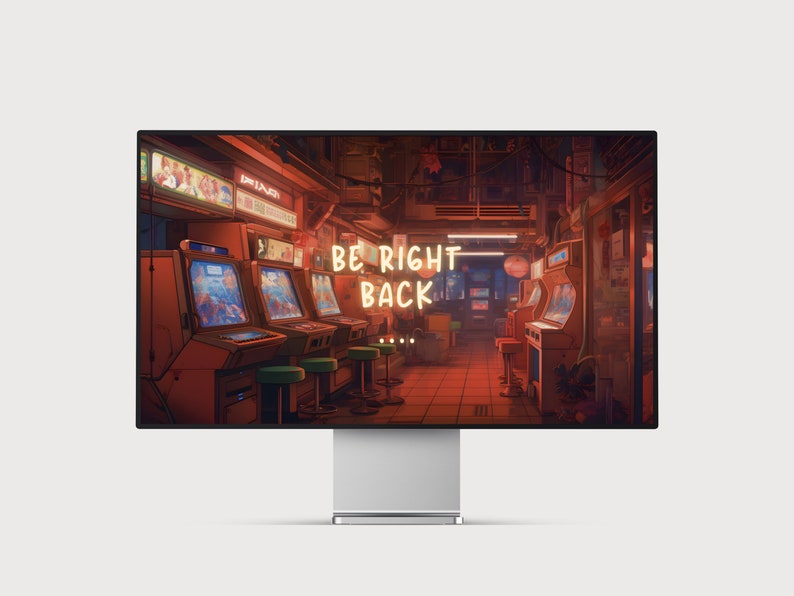 Może przedstawiać: Cyfrowa ilustracja retro salonu gier z neonowymi napisami "BE RIGHT BACK". Salon gier jest słabo oświetlony i ma kilka automat&oacute;w do gier z podświetlonymi ekranami.