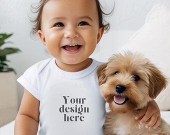 Dog Baby Rabbit Skins 4400 White Mockup, Baby Model Bodysuit, Lifestyle Infant, Child Model, Onesie Mock Model, Camisa de manga corta de una pieza