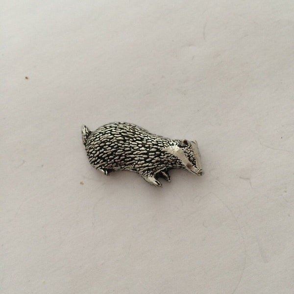 A8 Badger  Pin Badge silver or gold made of fine English pewter Handmade in England jewellery suit gift packed lapel