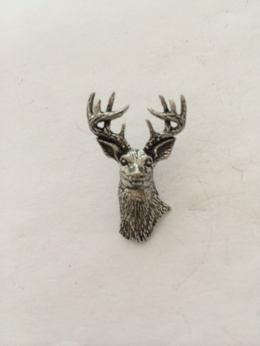 deer tie tack