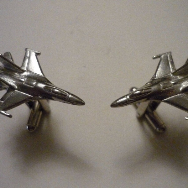 Sukhoi Su-27 Flanker c150   Aircraft Aviation Cufflinks Handmade in England Made from fine English pewter jewellery suit boxed