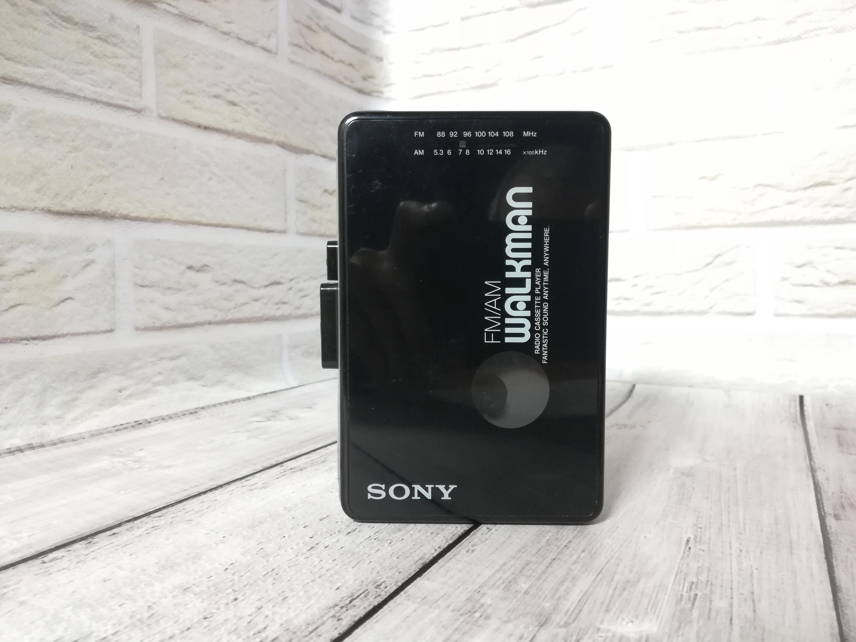 Aiwa walkman cassette player - Etsy 日本