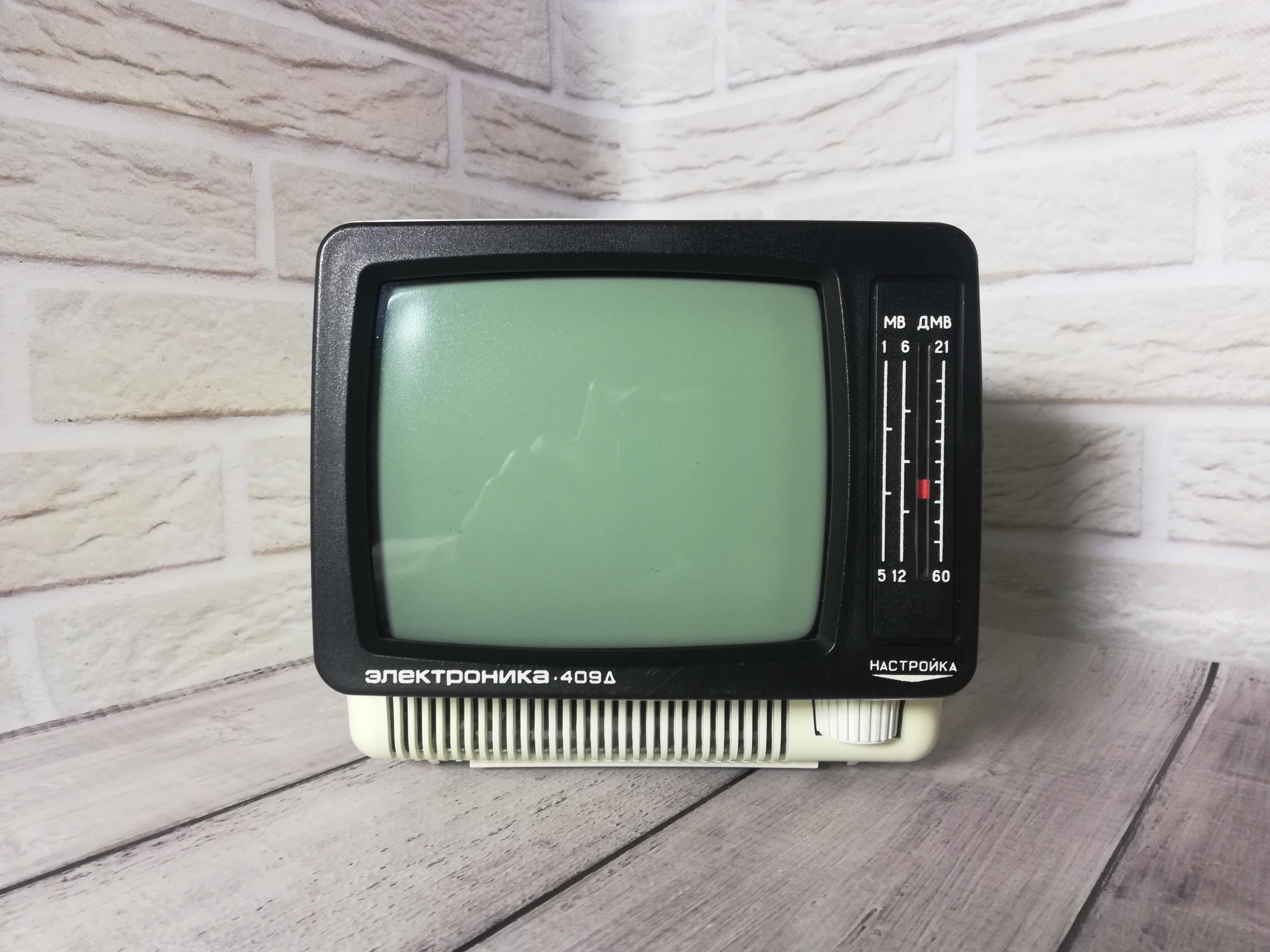 Portable analog tv - Etsy 日本