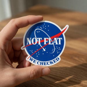 Inte platt "Vi kontrollerade"-klistermärke/bilmagnet, kopia av månglädje-dekalklistermärke, Artemis II-uppdragsklistermärke